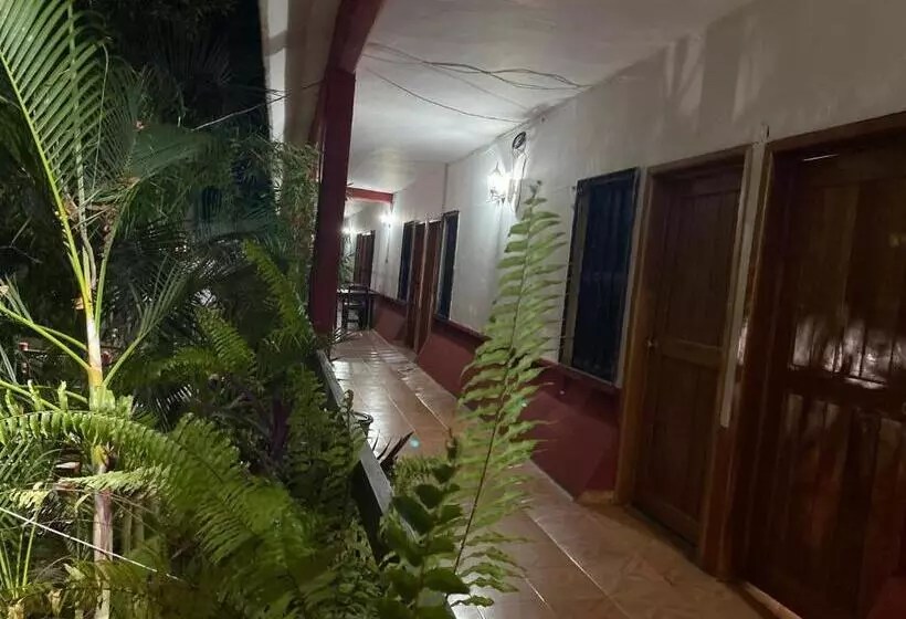 هتل Posada La Cañada