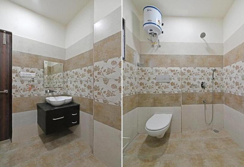 Super Hotel O The Castle Home Stay Inn