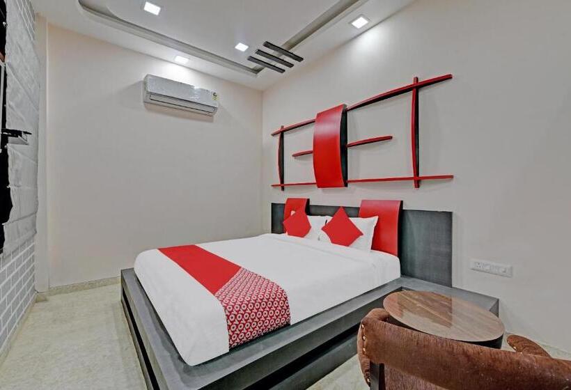 Super Hotel O The Castle Home Stay Inn