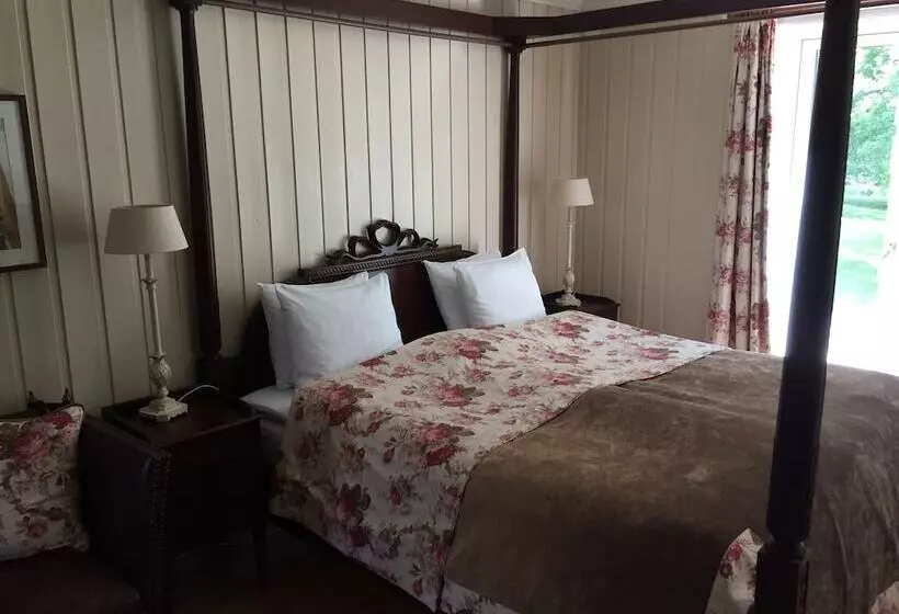 فندق Krokstad Herrgård