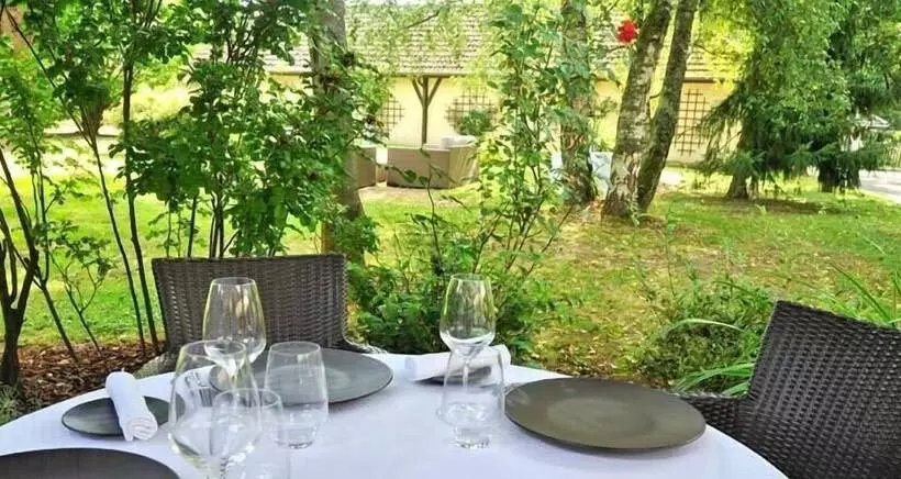 ホテル La Chaumiere