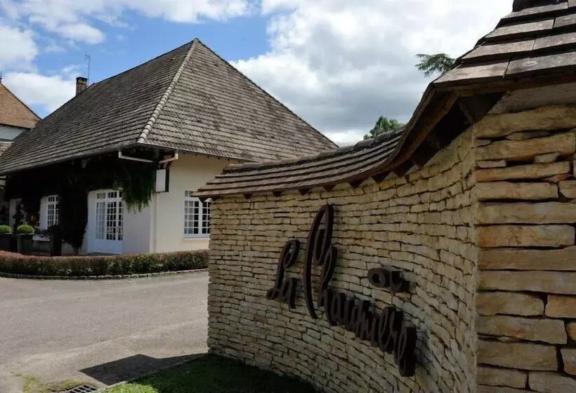 ホテル La Chaumiere