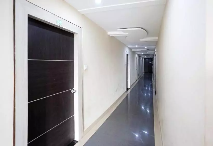 Hôtel Oyo Premium Vip Road