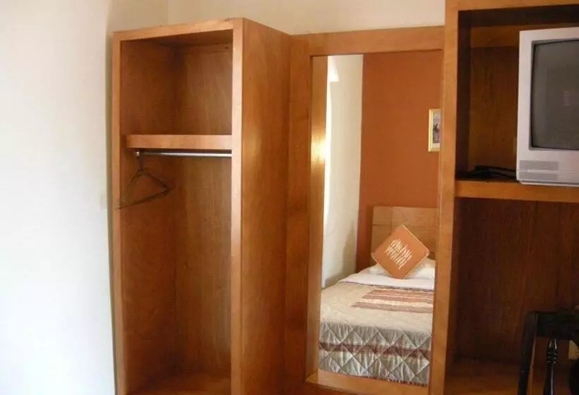 Отель Posada Real