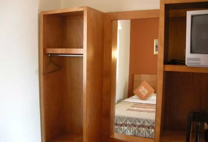 Отель Posada Real