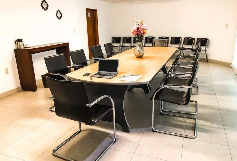 Hotel River Poliforum