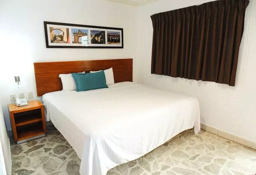 Hotel River Poliforum