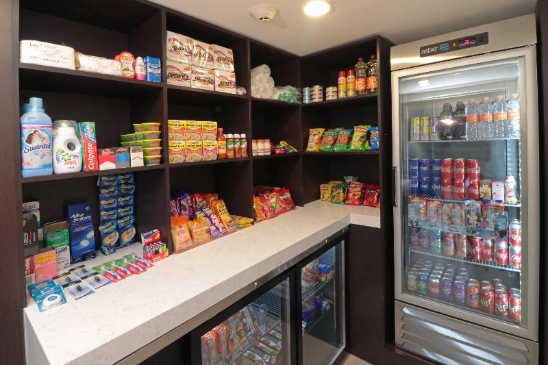 호텔 Staybridge Suites San Luis Potosi, An Ihg