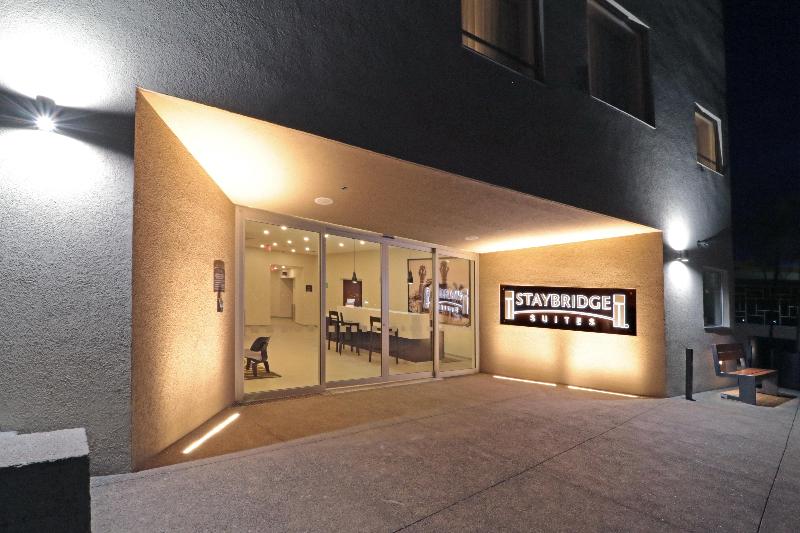 호텔 Staybridge Suites San Luis Potosi, An Ihg