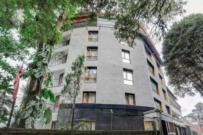 هتل Summit Swiss Heritage Resort & Spa