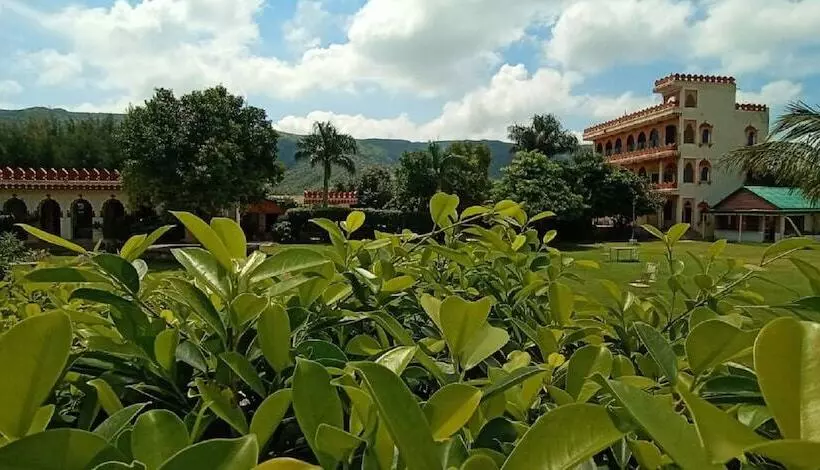 Hôtel The Country Side Resort