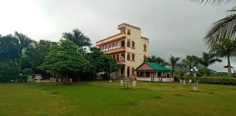 Hôtel The Country Side Resort