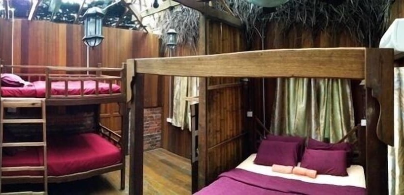 ホテル The Roots Eco Resort