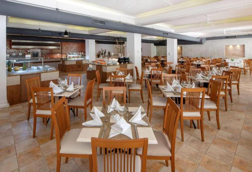 هتل Viva Heavens By Wyndham, A Trademark All Inclusive