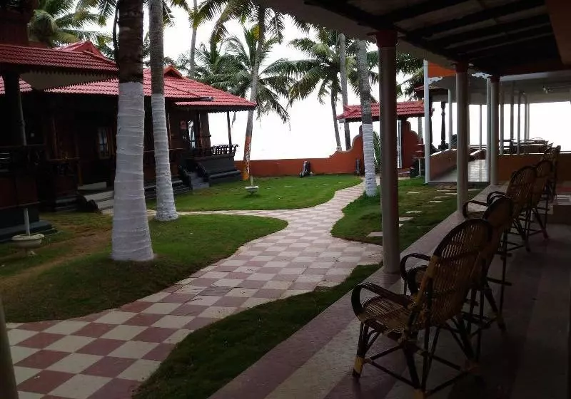 호텔 Woodhouse Beach Resort