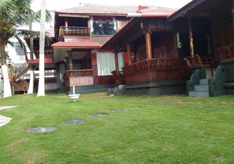 酒店 Woodhouse Beach Resort