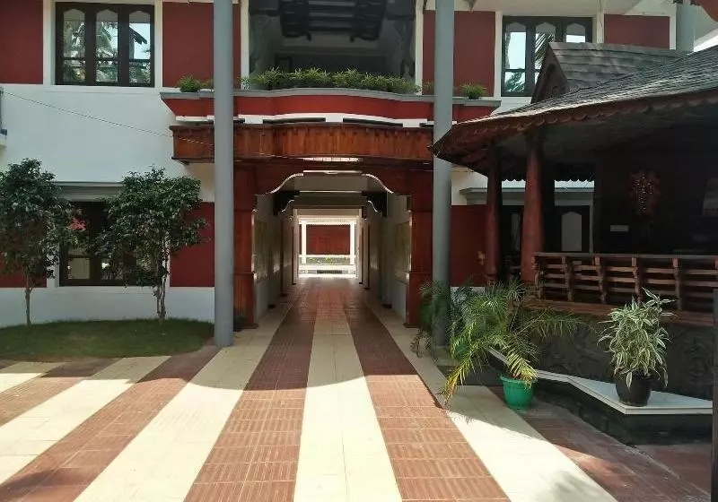 호텔 Woodhouse Beach Resort