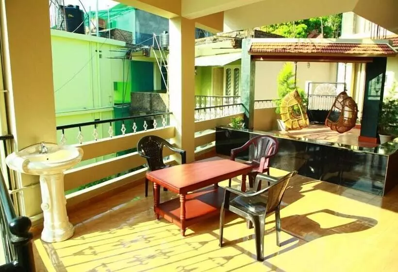 펜션 Jungle Palace Homestay