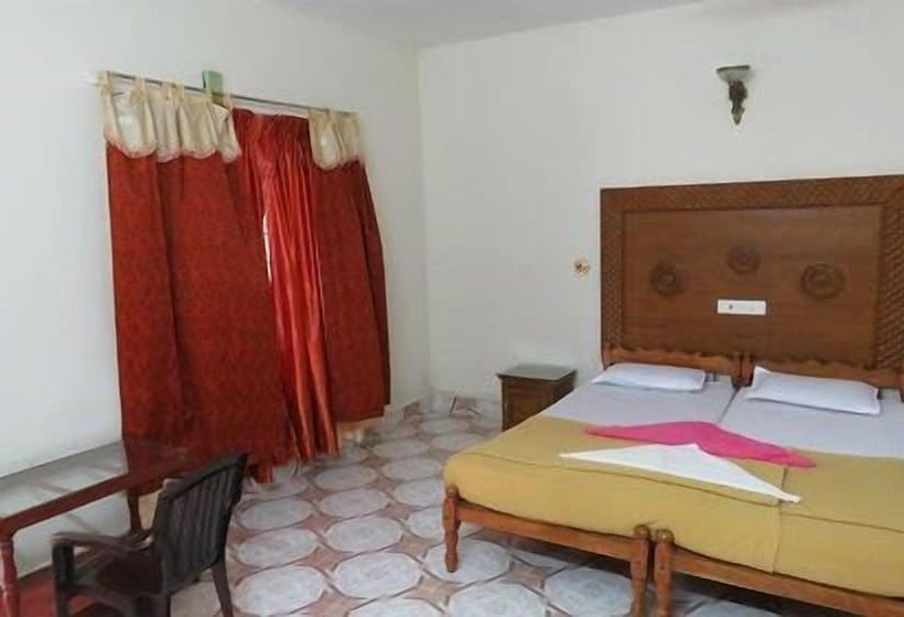 ペンション Jungle Palace Homestay