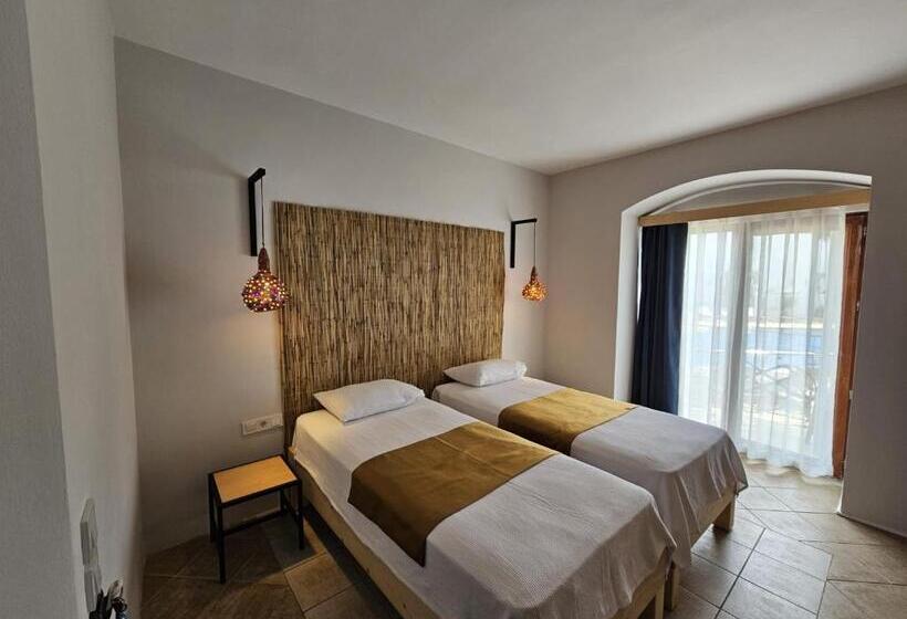 Serpina Hotel Adults Only