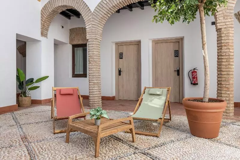 هتل Libere Cordoba Patio Santa Marta