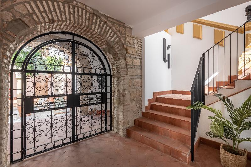 هتل Libere Cordoba Patio Santa Marta