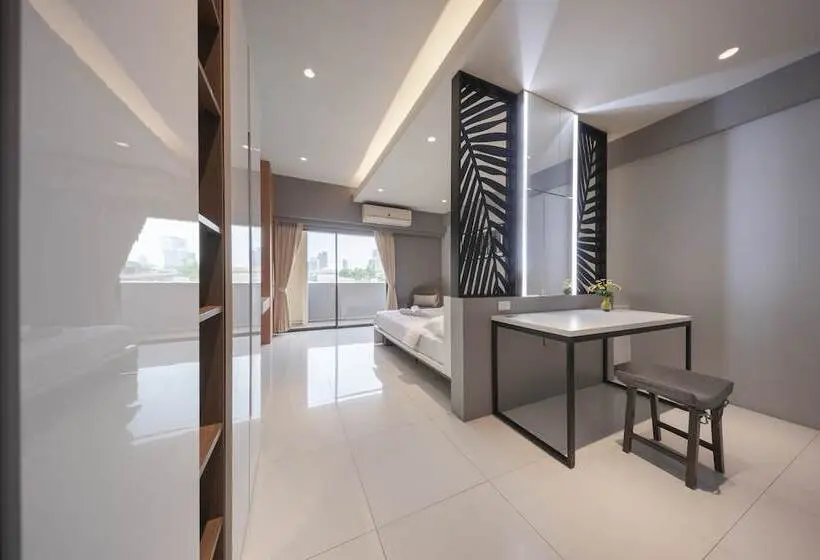 At 115 Hotel By Rompo