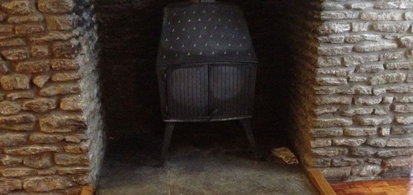 Bed and Breakfast Blue Ball