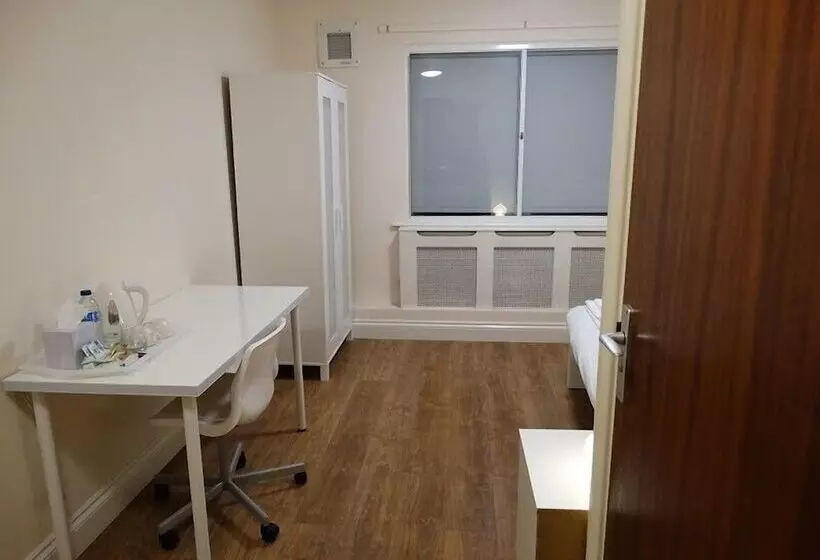 Hotelli Ava Residence