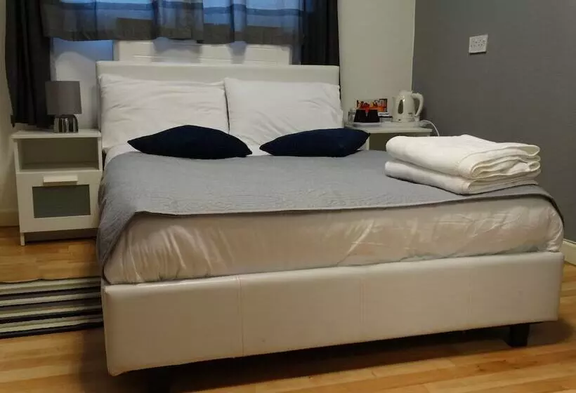 Hotelli Ava Residence