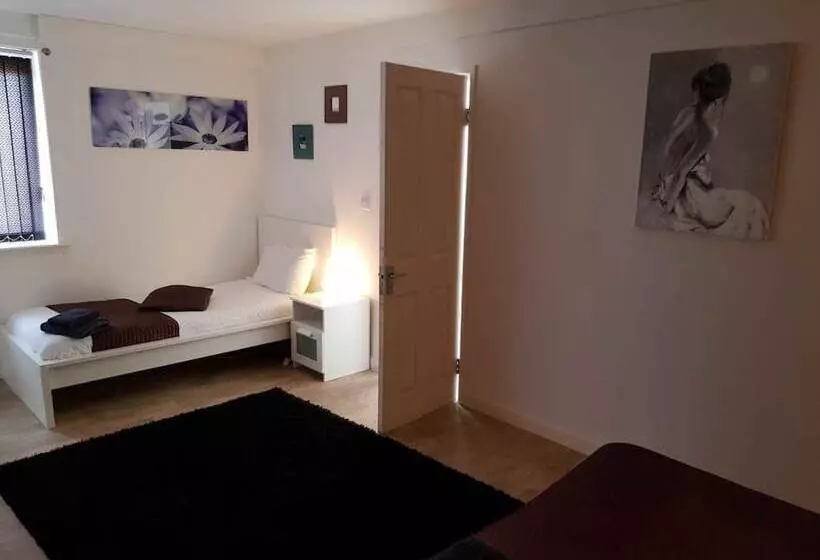 Hotelli Ava Residence