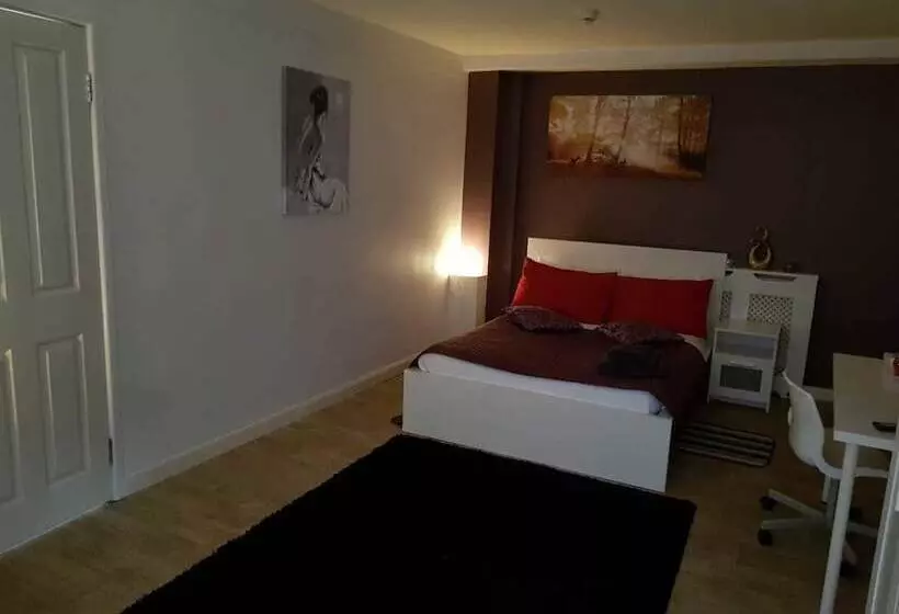 Hotelli Ava Residence