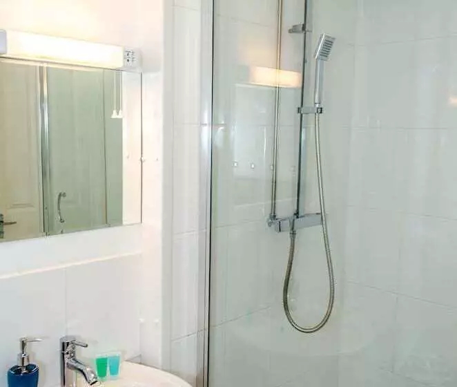 Hotelli Ava Residence