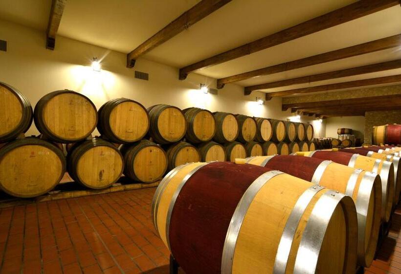 فندق Borgo Conde Wine Resort