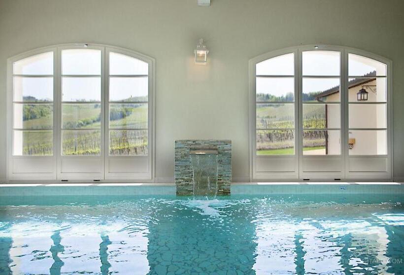 فندق Borgo Conde Wine Resort