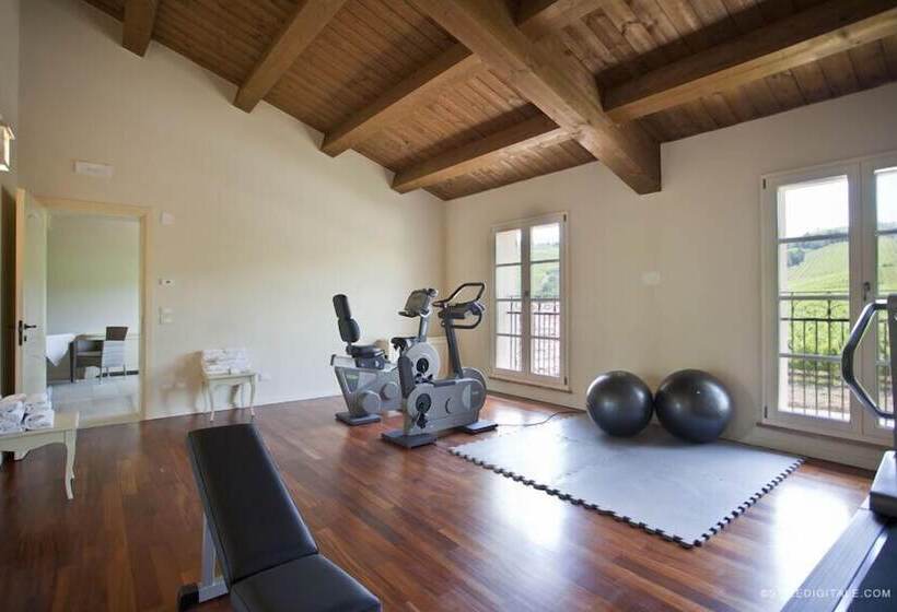 فندق Borgo Conde Wine Resort