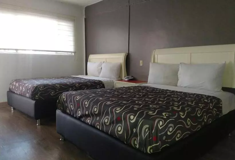 호텔 Boulevard Mexicali