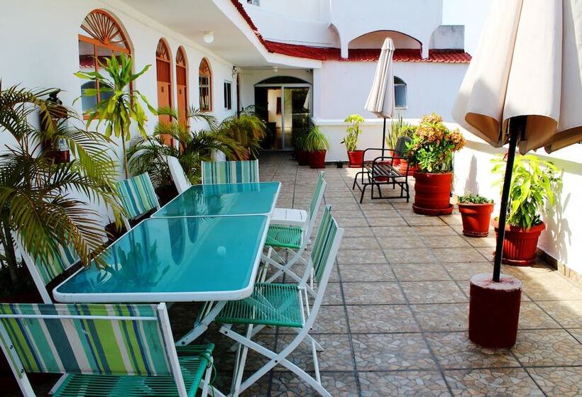 D Cesar Hotel Acapulco