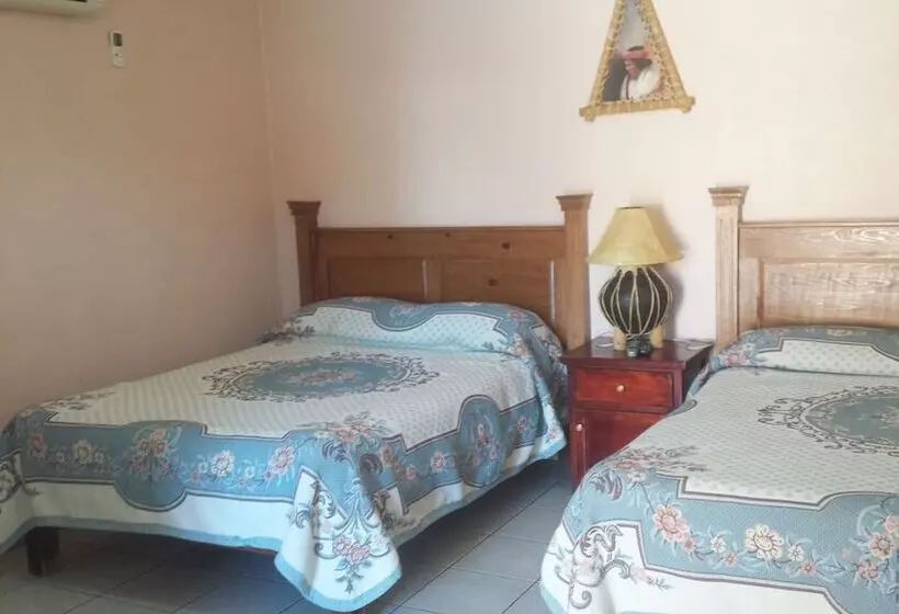 Отель Del Centro