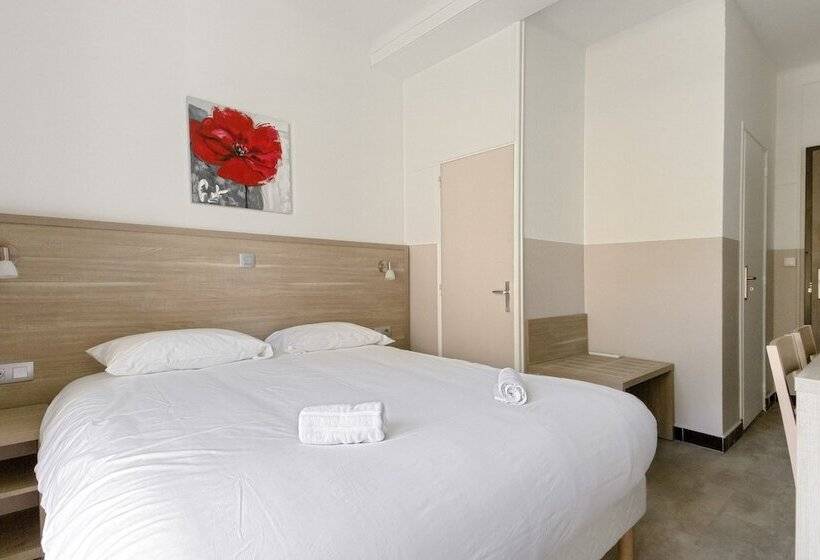 فندق Hôtel De La Citadelle