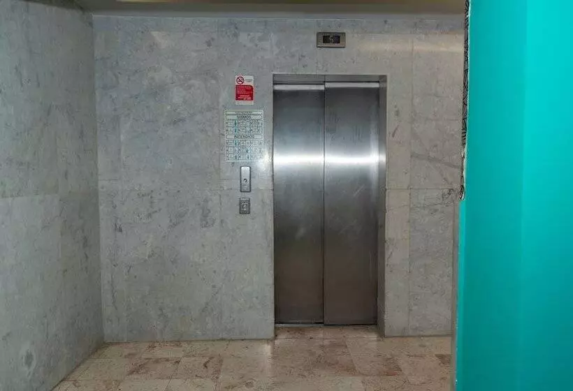 호텔 Impala Atras Del Ado