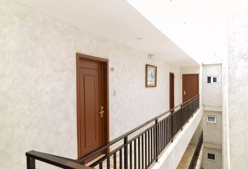 호텔 Impala Atras Del Ado