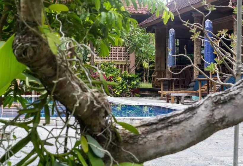 Szálloda Lusa At Kuta Beach