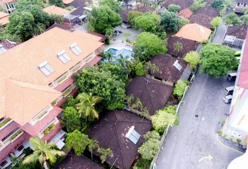 Hotel Lusa At Kuta Beach