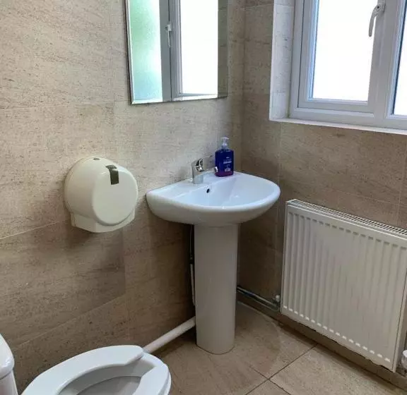 בית מלון כפרי New Union