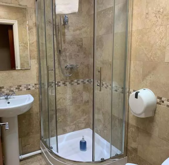 בית מלון כפרי New Union