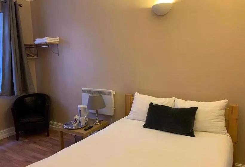 בית מלון כפרי New Union