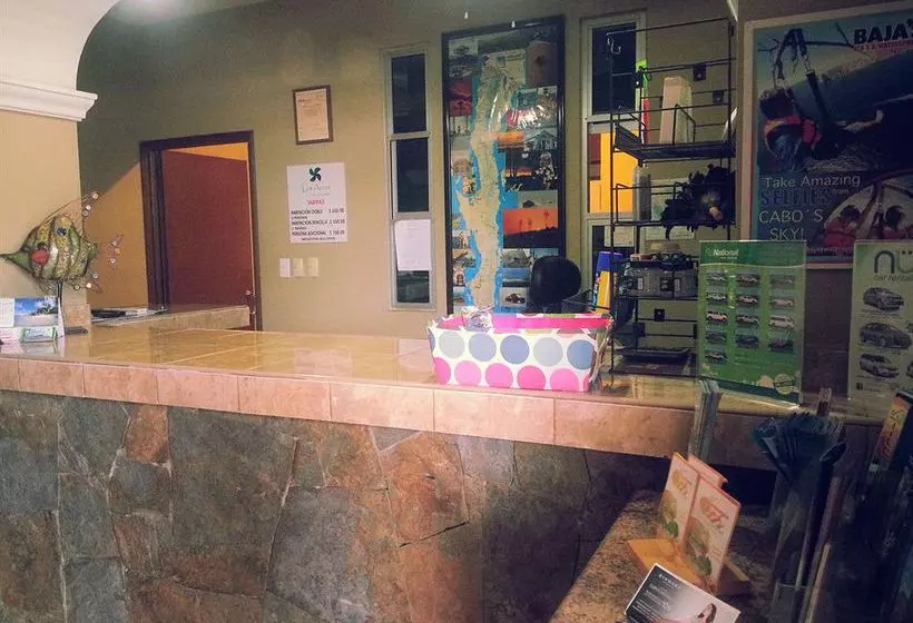 Hotel Plaza Los Arcos