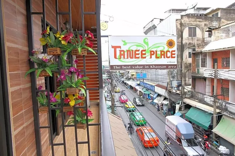 هتل Tanee Place