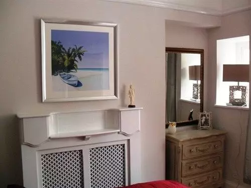 Отель The Tavistock Inn